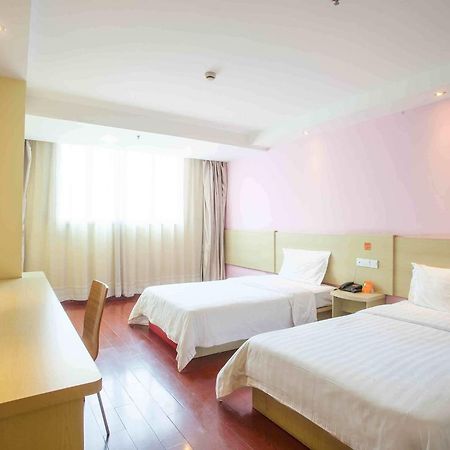 7Days Inn Deyang Zhongjiang Kuishan Park Exterior foto