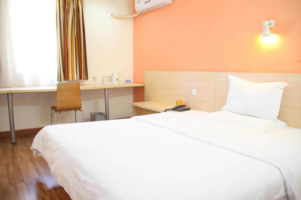 7Days Inn Deyang Zhongjiang Kuishan Park Exterior foto